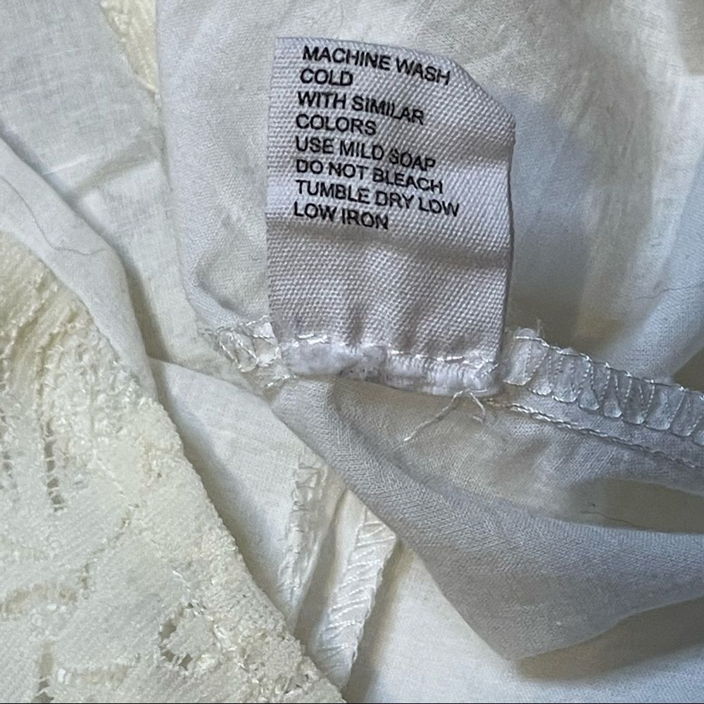 BCBGeneration White Lace Mini Skirt - Picture 12 of 13